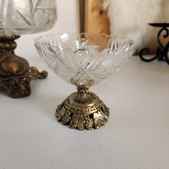 Vintage Mid Century Crystal Brass Pedestal Compote Bowl Lot Of 3 Glass Ornate - Picture 4 of 13